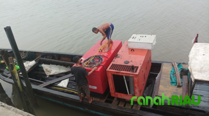 Komitmen Telkomsel untuk Kuala Kampar, Dua Mesin Ginset didatangkan dari Karimun